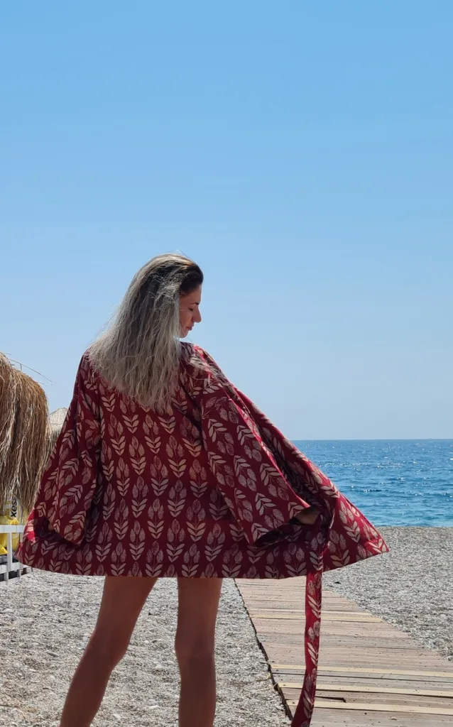 Neko Kimono - Laurus Joy